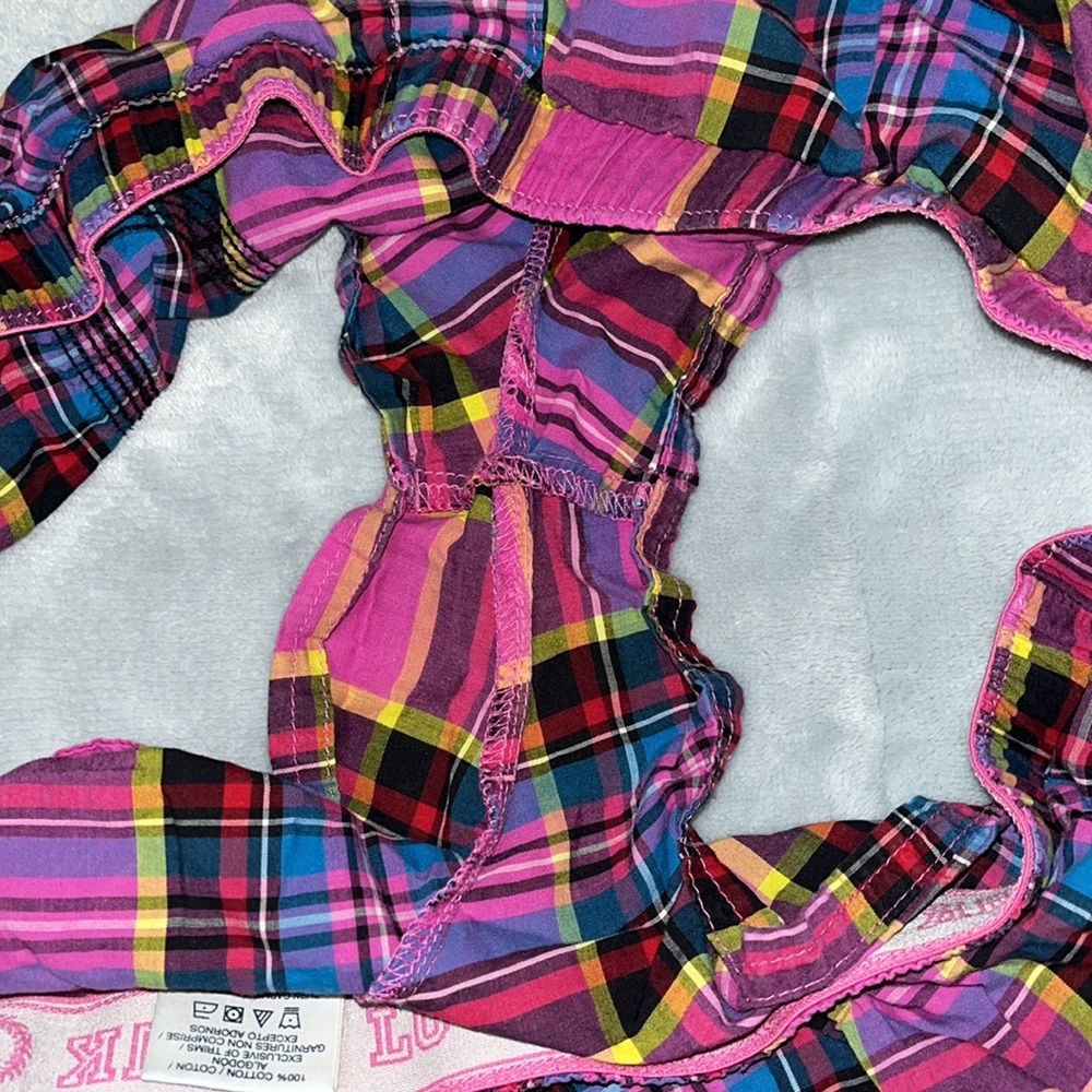 Pink Victoria secret PJ shorts - Picture 12 of 17